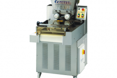 Traditional Pasta Machine